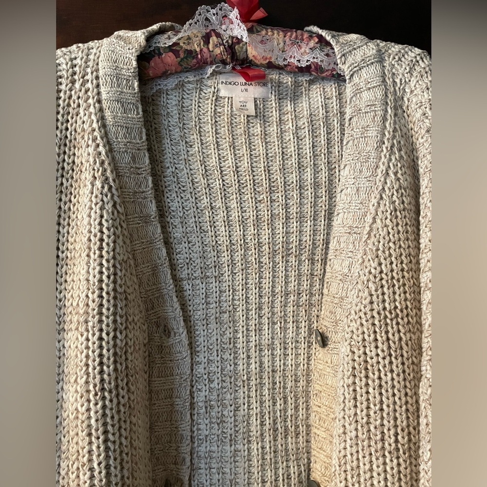 Indigo Luna Helga Cardigan Oat L/XL - Picture 3 of 6